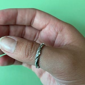 Brighton Collectables stackable ring